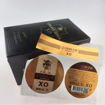 China Etiquetas de whisky de brandy en relieve en 3D personalizadas - Etiquetas de botellas de vino de papel de oro OEM en venta