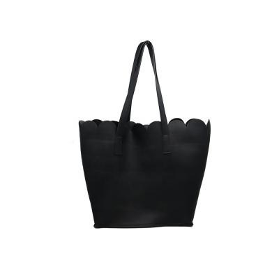 China Black Custom Large Capacity Shopping/Daily Life PU Leather Tote Bags For Women Tote Handbag Manufacturer for sale