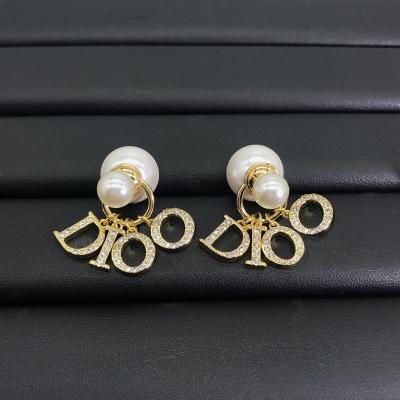 China Fashionable Dangling Dangling Earrings 925 Sterling Silver For Women Girl Luxury Sensitive Rhinestone Pearl Earings for sale