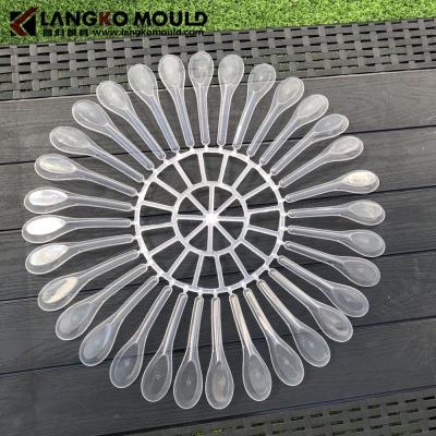 China Plastic Competitive Plastic Injection Soup Spoon Mold Manufacturer for sale