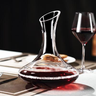 China Customized Logo Blown Sober Crystal Wine Decanter Available Glass Decanter 1800 Ml Crystal Wine Decanter Christmas Hand Red Wine for sale