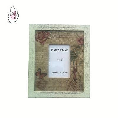 China Wooden wooden picture frame with canvas prints Camping, Party, Graduation, Wedding for sale