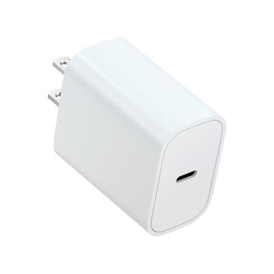 China 20W PD Mobile Phone IKATAK New Arrival USB C Wall Charger Fast Charging Type C Charger for sale