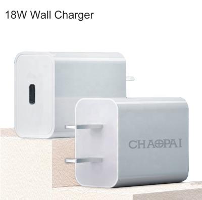 China New 2020 Mobile Phone PD Charging Power Adapter 18W Fast 20W USB-C Type C Mobile Phones Charger For Phone 12 Mini Pro Max for sale