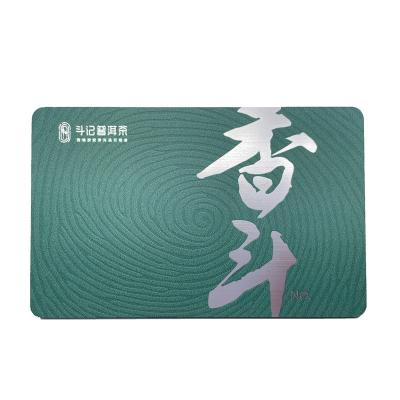 China Member / Supermarket / Mall Customized PVC Plastic Business Card With QR Code Loyalty Membership Card Embossing Business Card Printing for sale