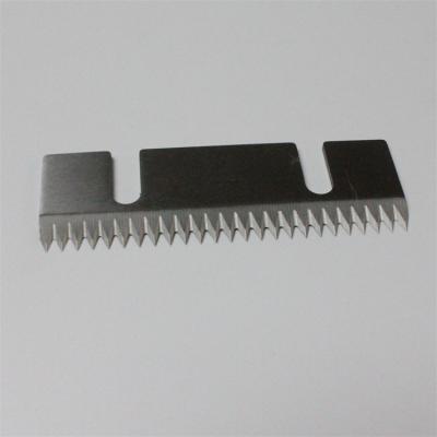 China Package Industry Used For Vertical 75x30x1.5mm Packaging Machine Serrated Blade On Food Plastic Bags for sale