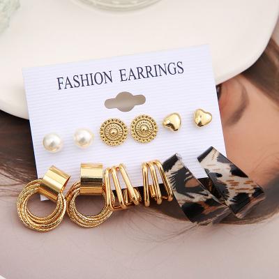 China Other fashion gold leopard skin stud earrings set for women trendy acrylic resin pearl stud earrings party jewelry wholesales for sale