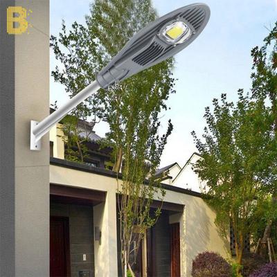 China Outdoor rural road street light using 50W 100W 150W 200W IP65 waterproof cobra led street light for sale