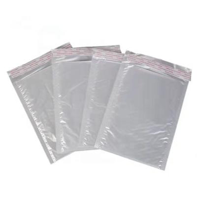 China Pearlescent Self-seal White Poly Packaging Mailer Fast Shipping Shock Resistance Envelopes Mailing Bubble Bags for sale