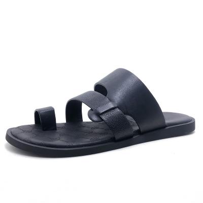 China Luxury Men Flat Sandals Shoes PU Leather Slippers For Men for sale