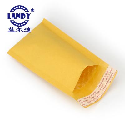 China Shock Resistance Bubble Mailers Padded Envelopes Wrapping Paper Bubble Wrapping Paper Vietnam for sale