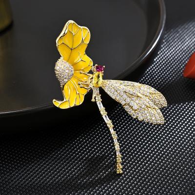 China Retro and modern Designer Dragonfly Lotus Brooch Women's premium insect pin Personality brooch for sale