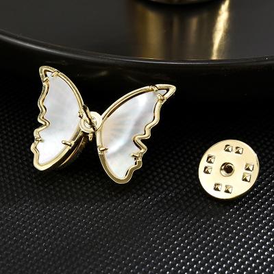 China Retro and modern New Korean high grade natural shell butterfly small collar pin luxury elegant pin manufacturers wholesale for sale