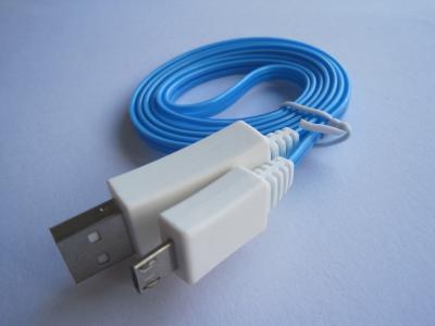 China Cable plano colorido del micrófono USB para HTC, Samsung, cable del cargador USB en venta