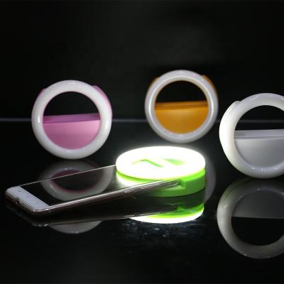 China Fill Light for Rechargeable Portable LED Battery Selfie Ring Light Mobile Phone Selfie Camera Noise During Day and Night Fill Light for sale