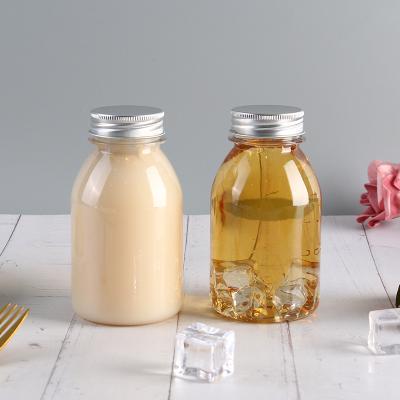 China For Juice 260ml Milk Tea Cup Cold Brew Plastic Coffee Bottle Juice Bottle With Aluminum Cap for sale