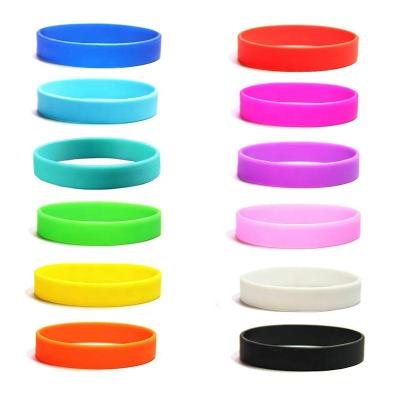 China Casual/Sporting Adults Fashion Party Sports Accessories Custom Clasp Adjustable Wristbands Mask Silicone Rubber Wristbands for sale