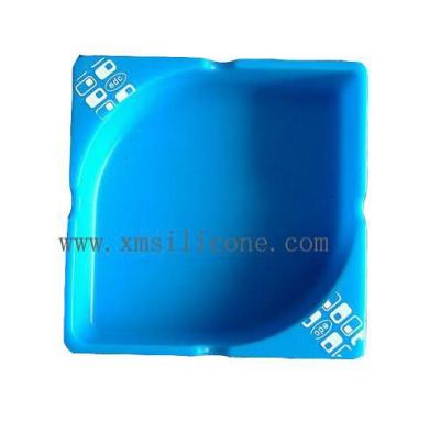 China Eco-friendly Customized Flame Retardant Silicone Smoking Plate Tobacco Accessory Ash Tray Ashtray for sale