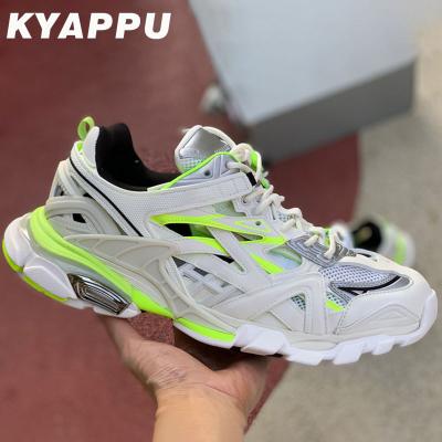 China 2020 High Quality Durable Dad Track.2.0 Balancia Shoes Mens Increasing Size Sneakers for sale