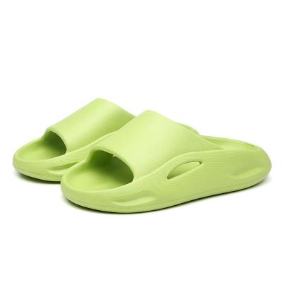 China Factory Price Kids Lightweight Summer Slides Breathable Cool Sandals Flip Flops Lightweight Beach Slippers for sale