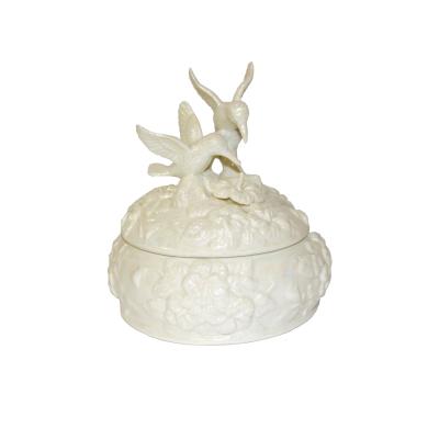 China Elegant Style Pearl Glazed Bird Flower Custom White Personalized Ceramic Jewelry Box for sale