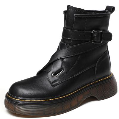 China Dropshipping Flat Logo Genuine Leather Women Platform Custom Made Shine Women's Chunky Boots Flat Woman Fashion Shoes for sale