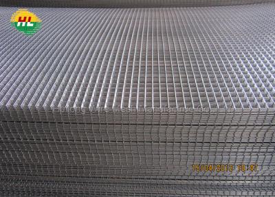 Cina Il quadrato 50mm ha galvanizzato la saldatura Mesh Fence Panels, recinto di filo metallico saldato 12 calibri Panels in vendita