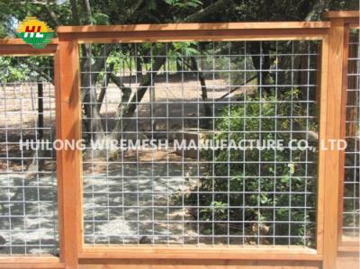 China O mergulho quente galvanizou o tamanho soldado de Mesh Fence 50x50mm à venda