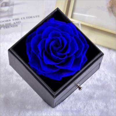 China Wholesale Preserved Fresh Flower Preserved Flower Preserved Roses Flower Box Preserved Acrylic Flower for sale