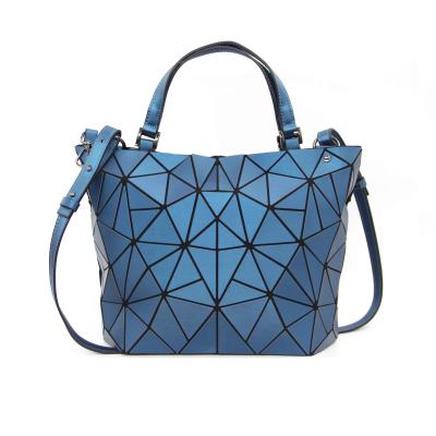 China Newest Fashion Elegant Diamond Ladies Handbags Women Tote Bags Geometric Reusable Shopping Bags With Logo for sale