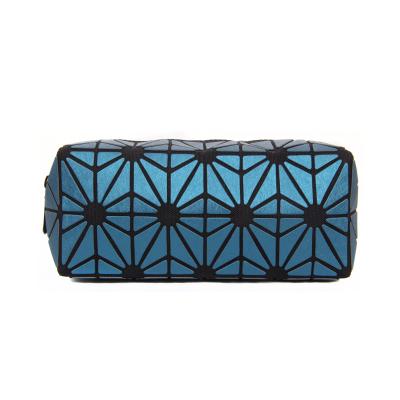 China 2021 Fashion Makeup Bag Customized Logo Women Pouch Bag Geometric Cosmetic Bag for sale