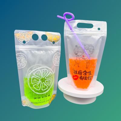 China Bolsas de plástico para bebidas personalizadas con cerradura y pajillas en venta