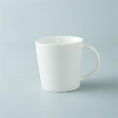 China Single Layer 350ml White Ceramic Espresso Cups , 12 Ounce Coffee Cup for sale