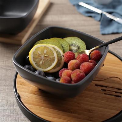 China Cuencos de Matte Glazed Black Ceramic Serving en venta