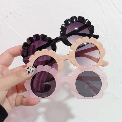 China 20 Years Experience Wholesale Metal Frame Sun Glasses Chain Sunglasses Kids Baby UV400 Sun Glasses For Kids Children for sale