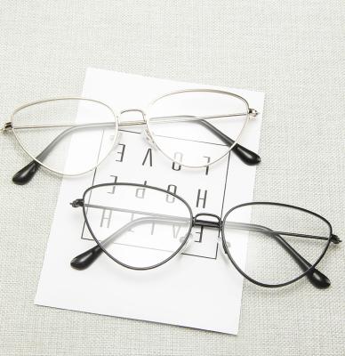 China 20 Years Experience Classic Wholesale Cheap Colored Glass Optical Glasses Frame for sale