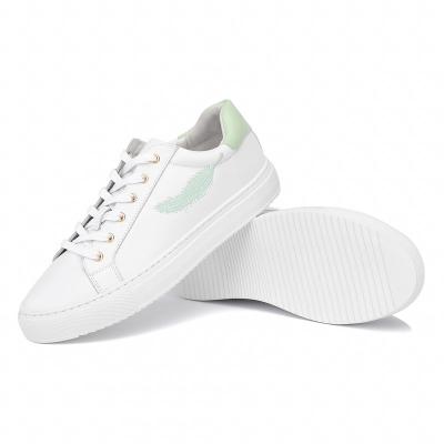 China Cushioning In Running High Quality Round Toe Lace-Up Anti-Slip Soles White Scare Leather Sneakers For Women Women Sneakers Shoes For Women for sale