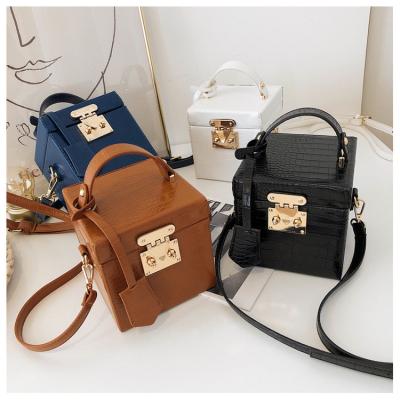 China Fashion Hot Sale Alibaba Square Box Purse Handbag Ladies Purse Handbags for sale