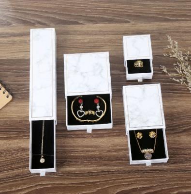 China Wholesale Recyclable Cardboard Paper Gift Box Customized Packaging With Your Own Logo For Necklaces & Bracelets & Jewelry for sale