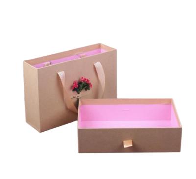 China Handmade High Quality Custom Kraft Paper Gift Drawer Gift Bag Box for sale