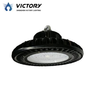 China Sports Stadiums High Power IP65 Waterproof UFO 6500K 200W Outdoor Industrial Led High Bay Light en venta