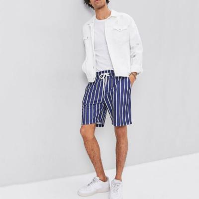 China Breathable Casual Plus Size Shorts Men Striped Drawstring Elastic Waist Drawstring Shorts for sale