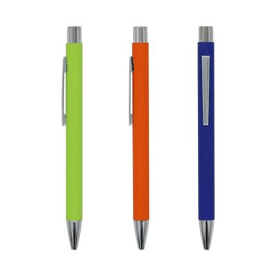 China Click Soft Rubber Coated Metal Pen With Shiny Or Black Pen Parts 2021 Color Shiny New Customer for sale