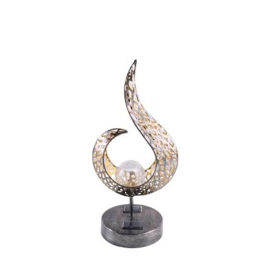 China Solar Powered Decorative Light Hollow-Carved Garden Metal Moon With Slit Glass for sale