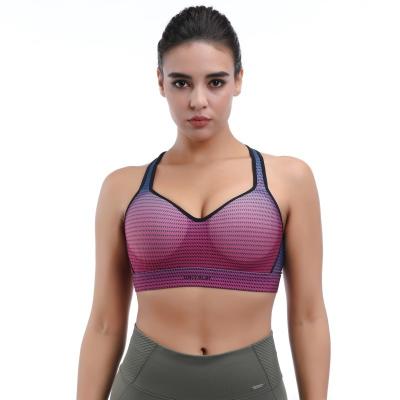 China Yoga Sports Bra Seamless Racerback & Keyhole In The Back For Airflow for sale