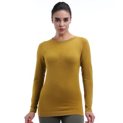 China Breathable Mesh Long Sleeve Loose Fit Quick Dry Perfect for High Intensity Workouts for sale