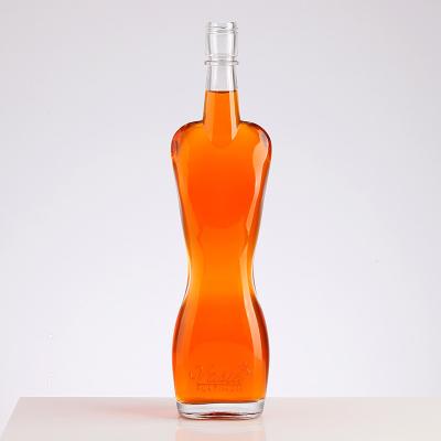 China Whisky Spirits Glasproducten Unieke vorm Vrouw Lichaam Glas Fles voor drank Te koop