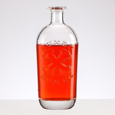 Chine 700 ml 750 ml 1000 ml Bouteille en verre à imprimerie glacée Extra Super Flint pour le Gin Vodka Tequila Whisky Brandy à vendre