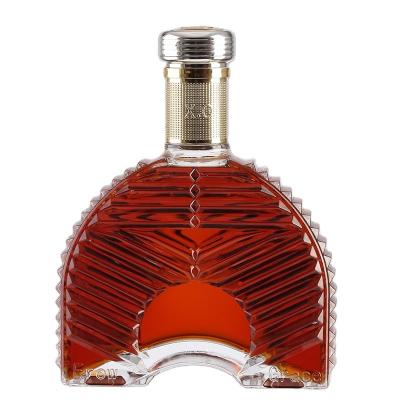 China Cuerpo de vidrio ecológico Botella de brandy Botella de vidrio transparente plana para brandy XO en venta