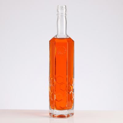 China Botellas de vino de vidrio para ron Bourbon Vodka Tequila Botella de vidrio de licor viejo hecha a mano en venta